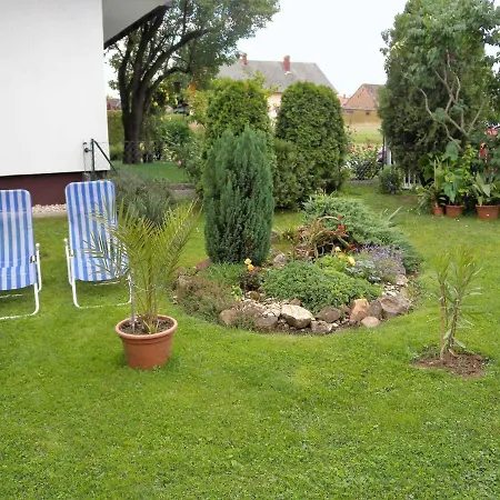 Apartment 4 *