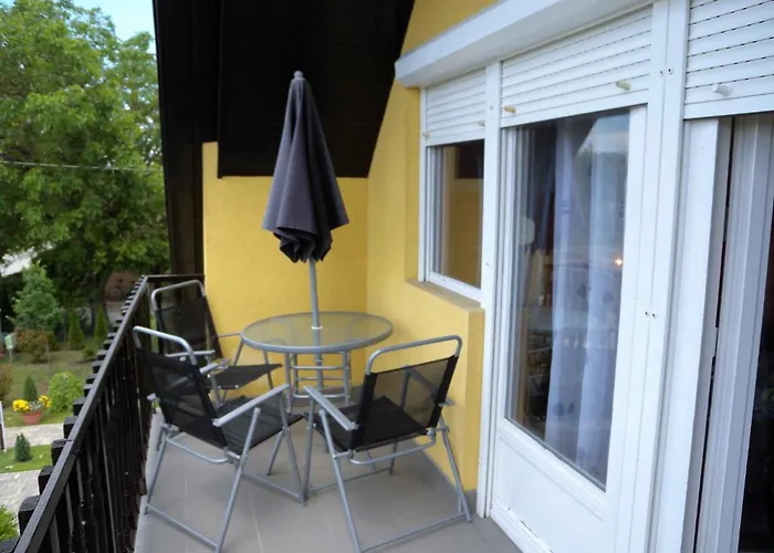 4 Apartament Balatonberény