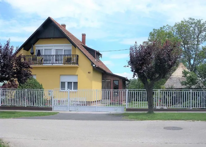 4 Balatonberény